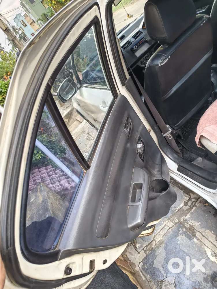 Maruti Suzuki Swift Dzire 2012 Diesel