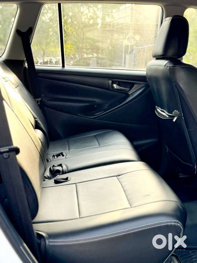 Toyota Innova Crysta 2.4 Gx Limited Edition 8 Str, 2023, Diesel