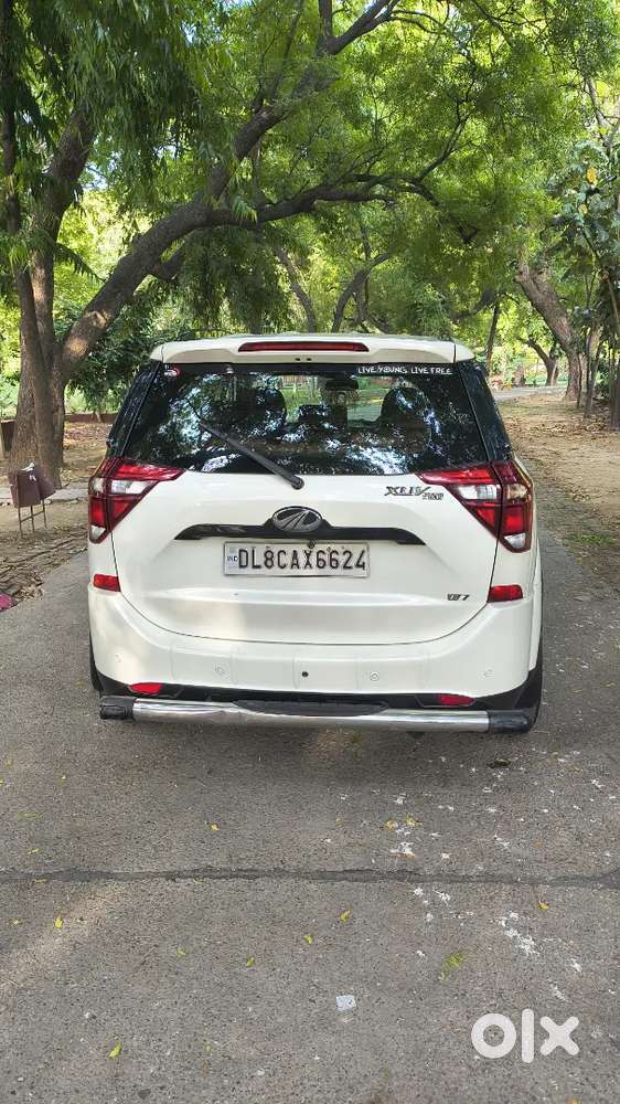 Mahindra Xuv500 2.2 Manual Diesel 2019 First Owner Full Insured