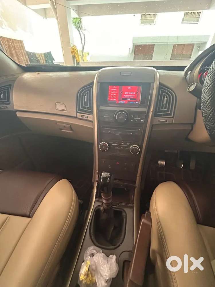 Mahindra Xuv500 W8 Top Model Diesel Manual  Single Family Maintained