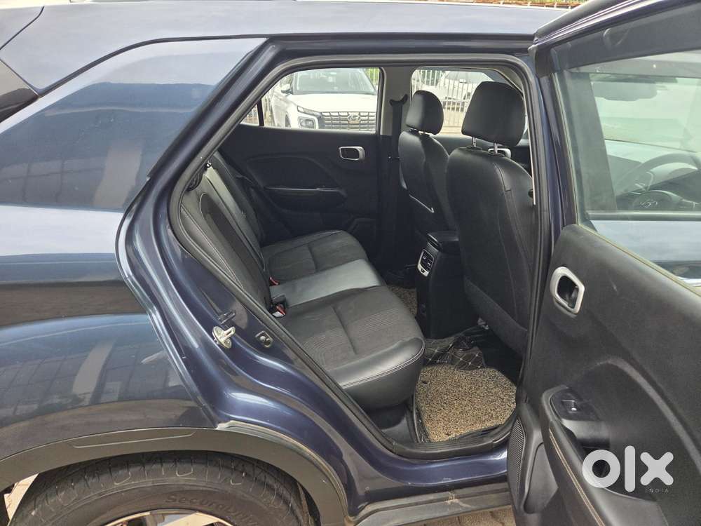 Hyundai Venue Sx (o) Mt 1.5 Diesel, 2021, Diesel