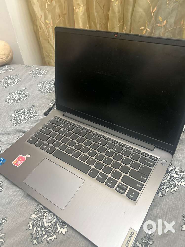 Lenovo IdeaPad 3 14” 11th Gen 8 GB Ram 512GB SSD