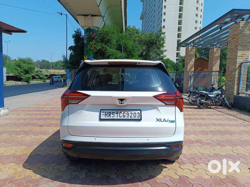 Mahindra Xuv700 Mx Diesel Mt 5 Str (e), 2022, Diesel