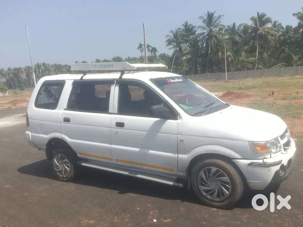 Chevrolet Tavera 2015 Diesel Well Maintained