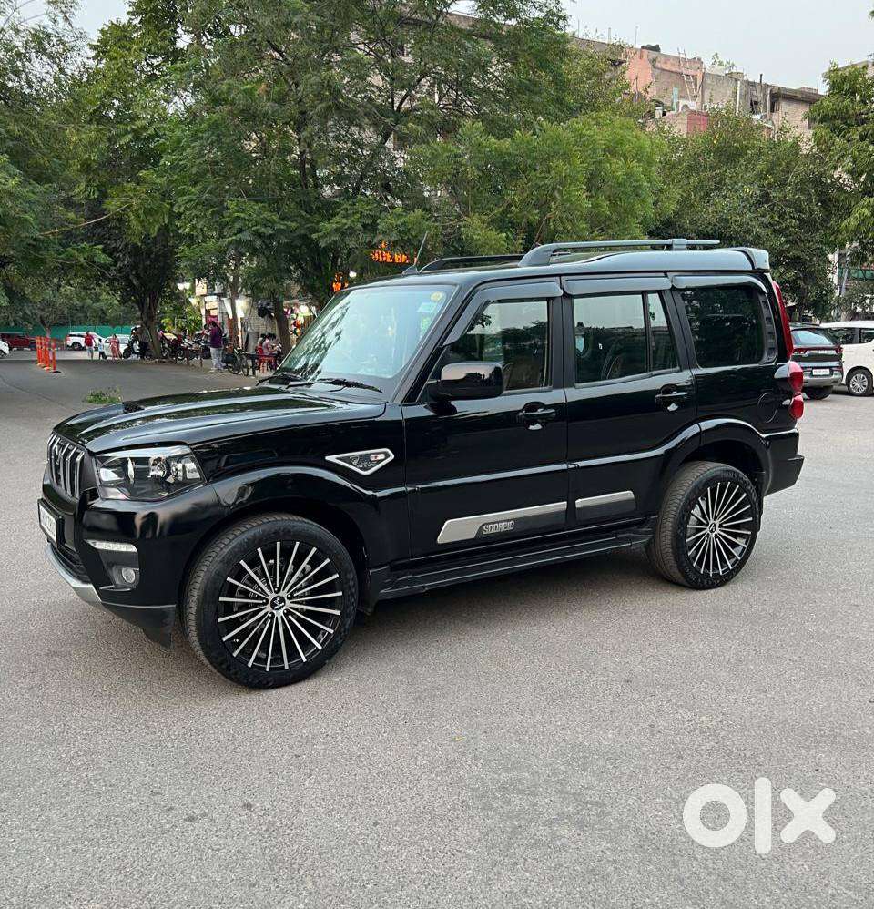 Mahindra Scorpio S11 Mt 7s, 2025, Diesel
