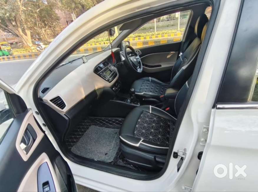 Hyundai I20 Sportz 1.2 Bs-iv, 2017, Petrol