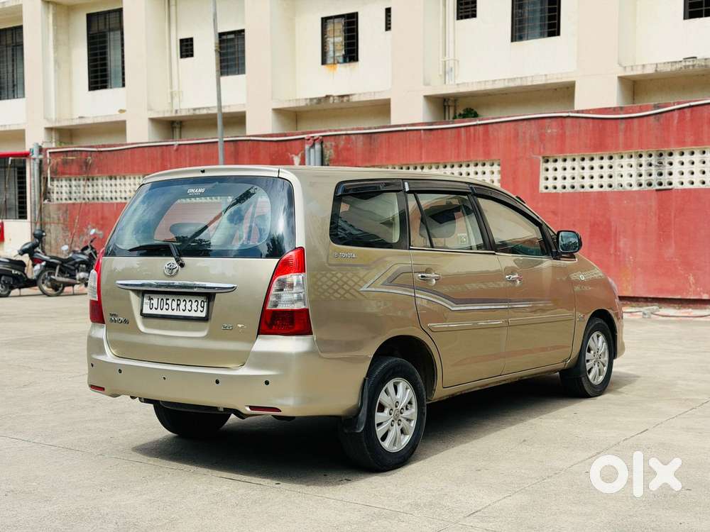 Toyota Innova 2.5 V 7 Str, 2011, Diesel