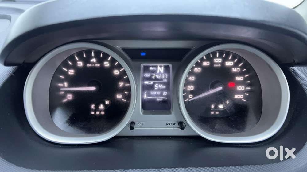 Tata Tiago 1.2 Revotron Xta, 2017, Petrol