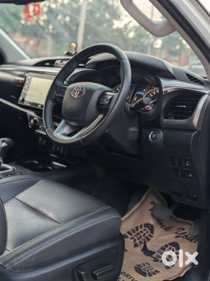 Toyota Hilux High Diesel Turbo Automatic, 2024, Diesel