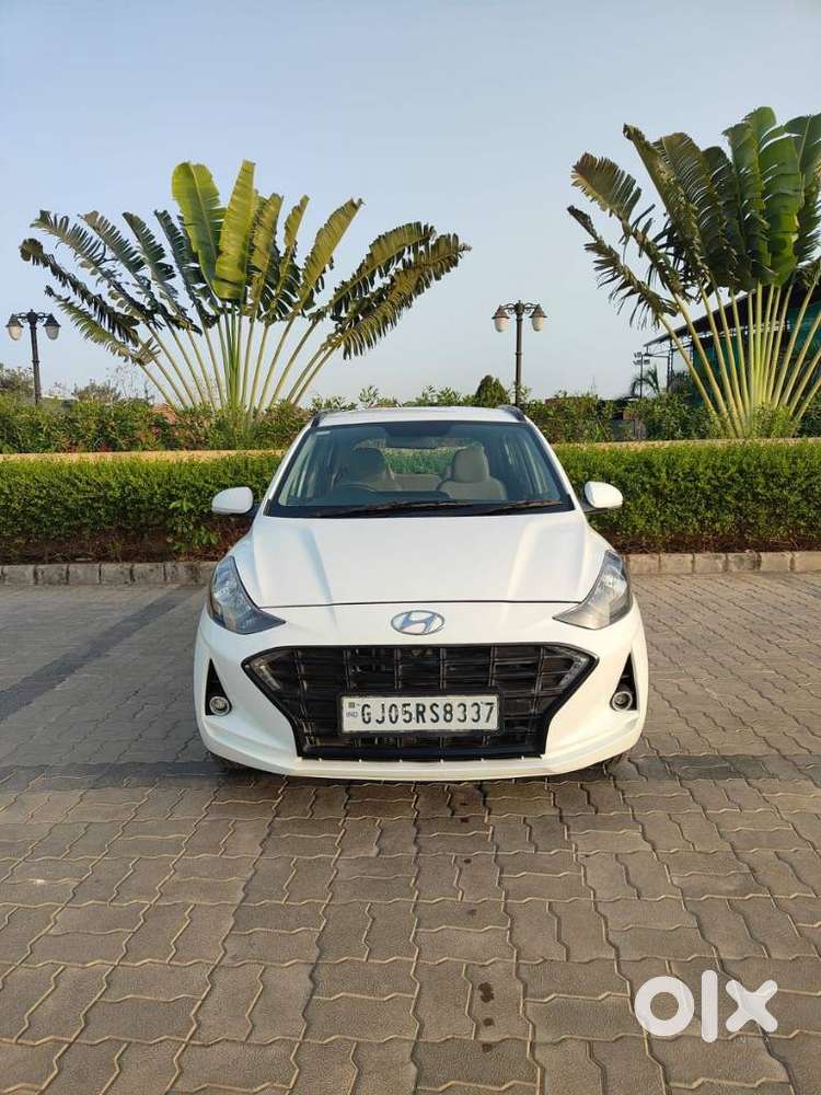 Hyundai Grand I10 Nios Sportz Dual Tone, 2022, Cng & Hybrids