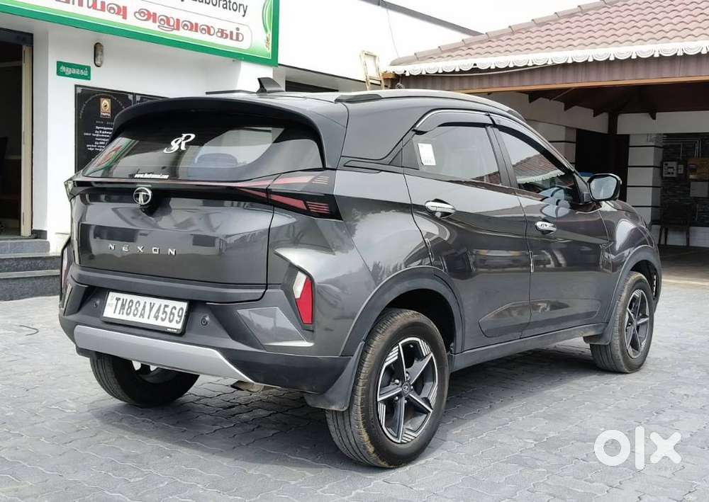 Tata Nexon Creative Plus S 1.2 Revotron Petrol 6 Amt, 2025, Petrol