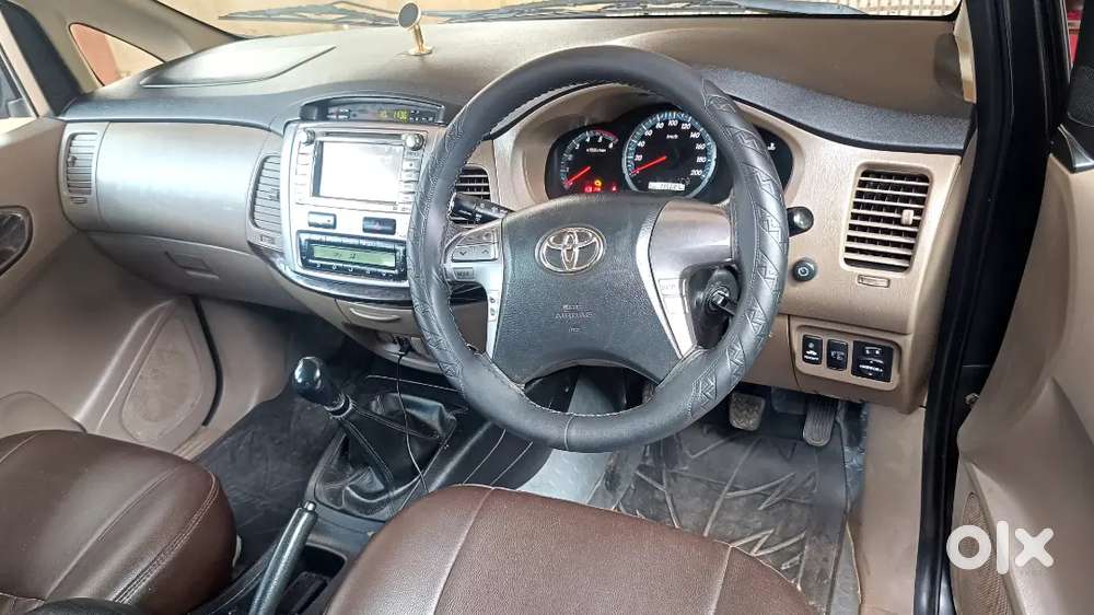 Toyota Innova 2015 Diesel 138000 Km Driven