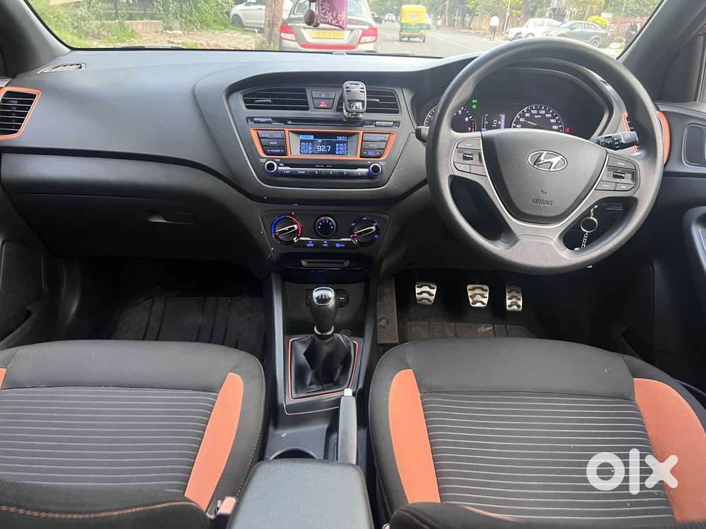 Hyundai I20 Active Sx Petrol, 2015, Petrol