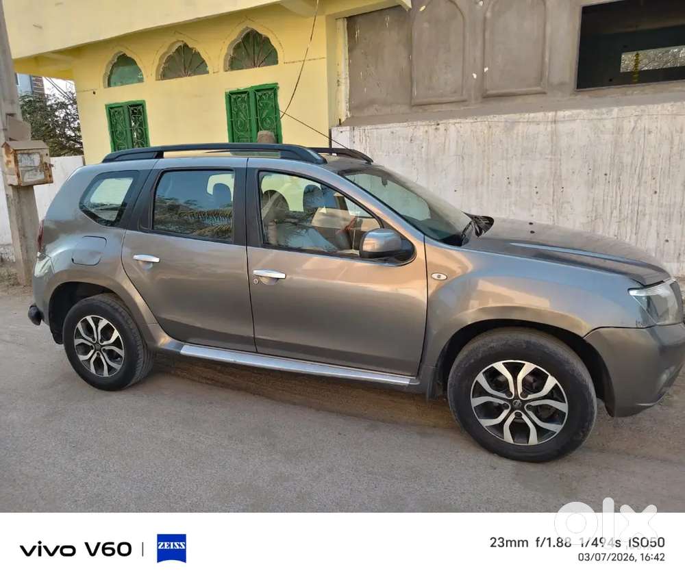 Nissan Terrano 2014 Diesel 90000 Km Driven