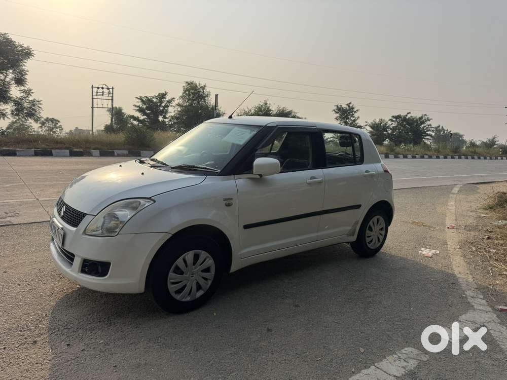 Maruti Suzuki Swift Vdi Bsiii, 2010, Diesel