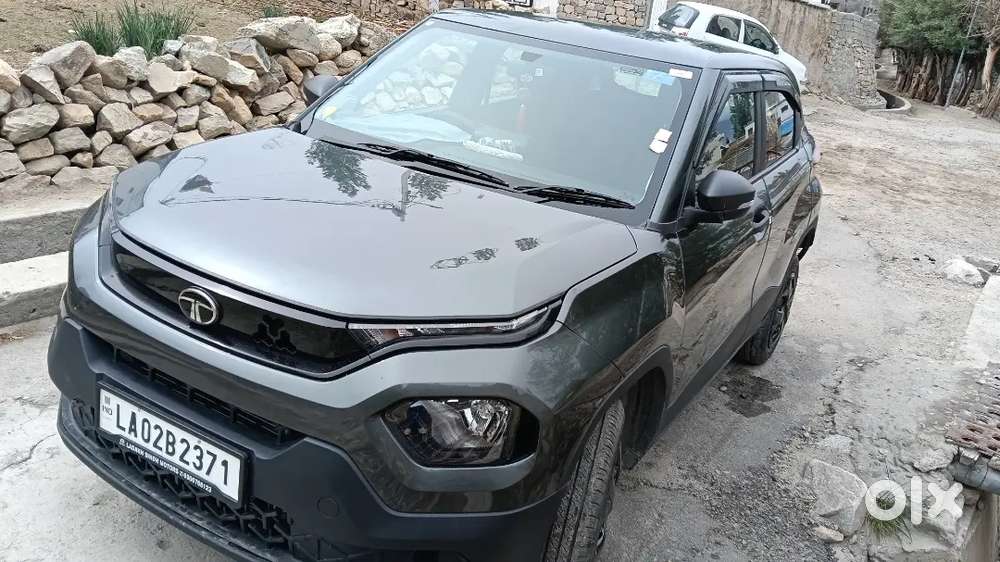 Tata Punch 1.2 Camo 2026 Edition