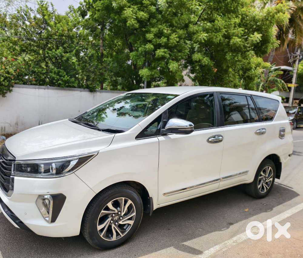 Toyota Innova Crysta 2.4 V 7 Str, 2022, Diesel