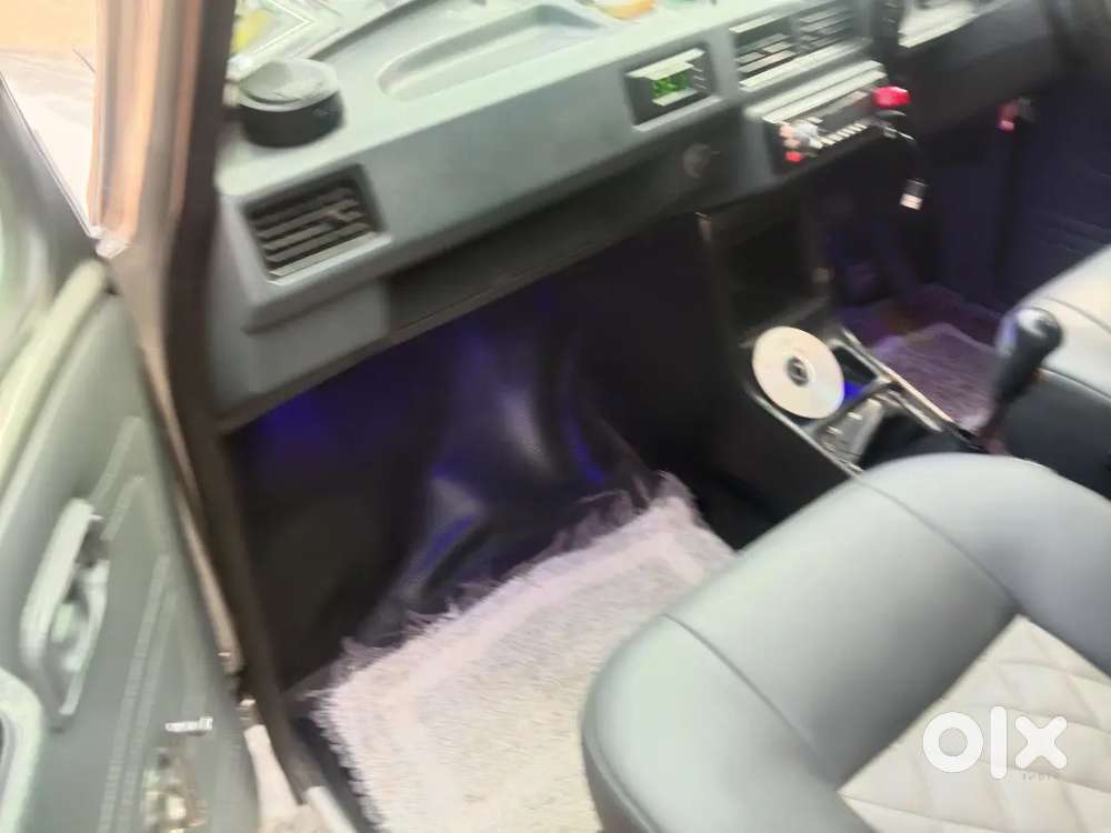 Ambassador Ambassador 2004 Diesel Well Maintained