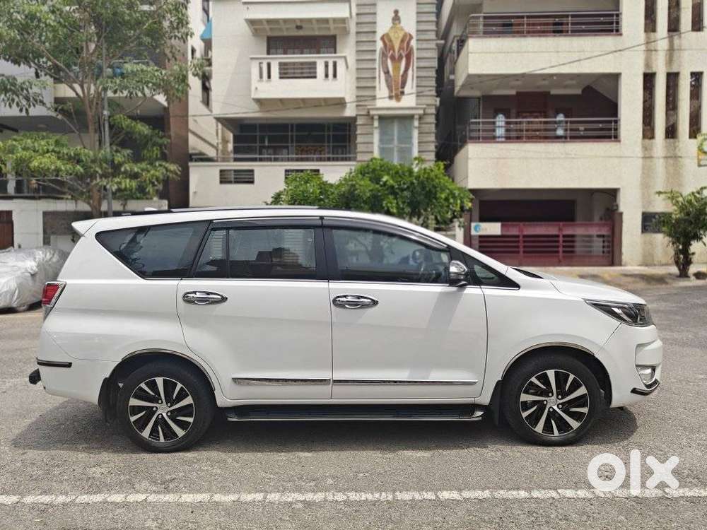 Toyota Innova Crysta 2.4 Z 7 Str, 2024, Diesel