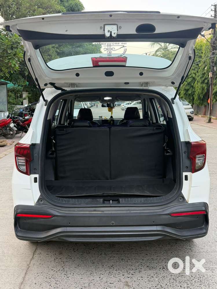 Kia Carens 1.5 Premium 7 Str, 2022, Diesel