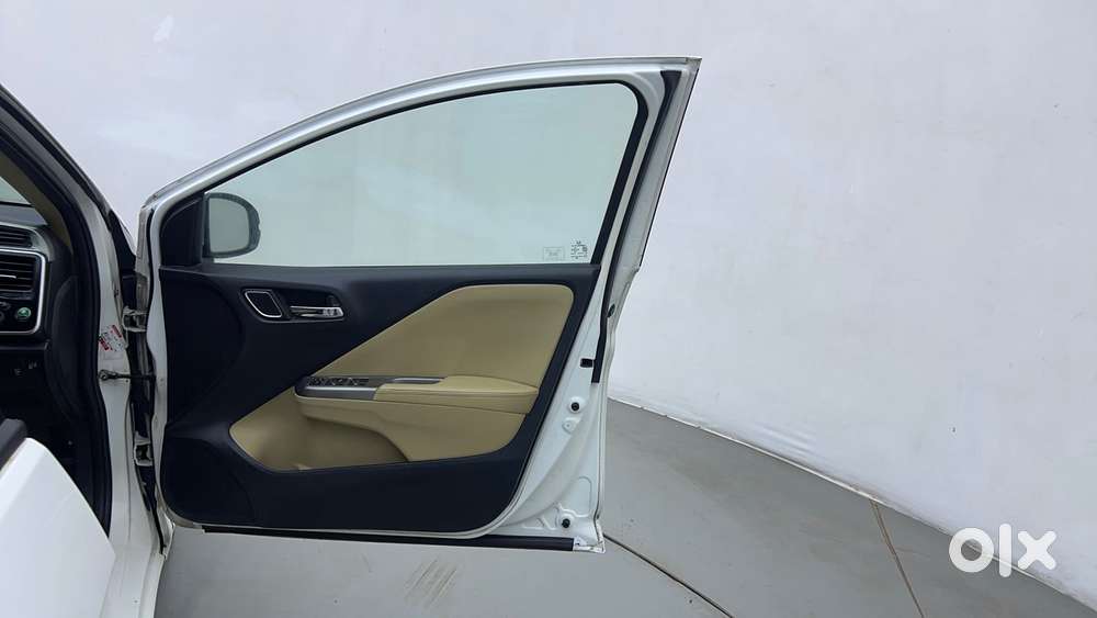Honda City 1.5 Zx Cvt I-vtec, 2017, Petrol
