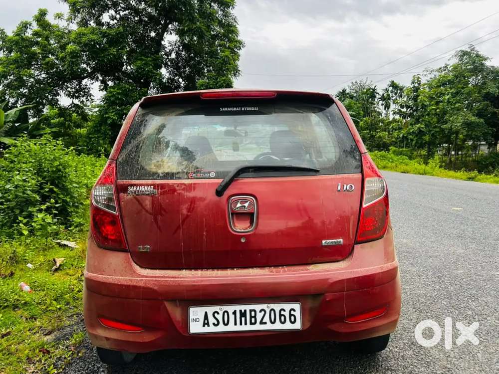 Hyundai I10 Sportz Petrol Manual 2012