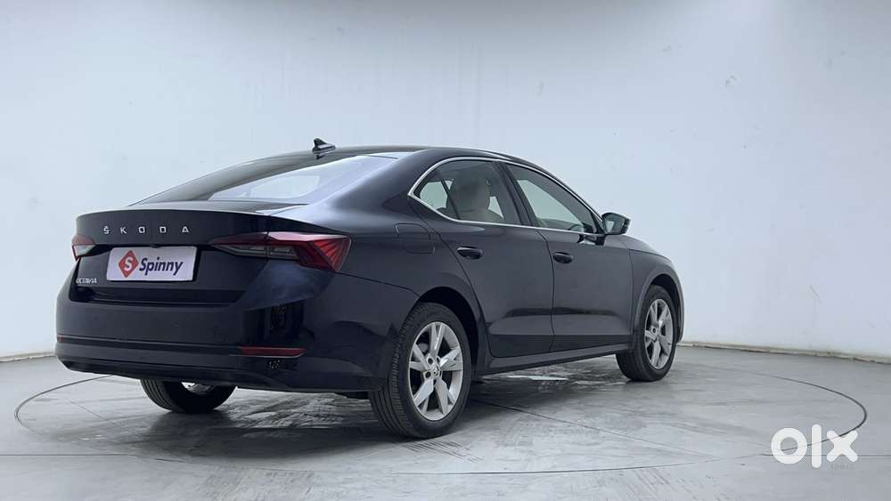 Skoda Octavia 2.0 Style Tsi At, 2021, Petrol