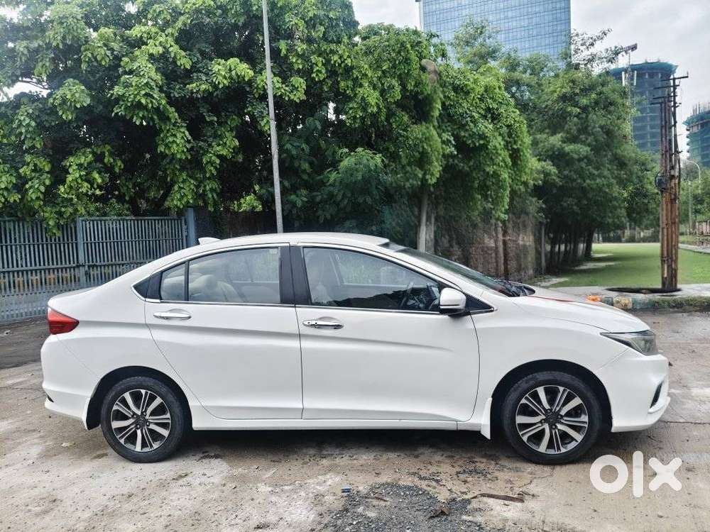 Honda City I-vtec V, 2018, Petrol