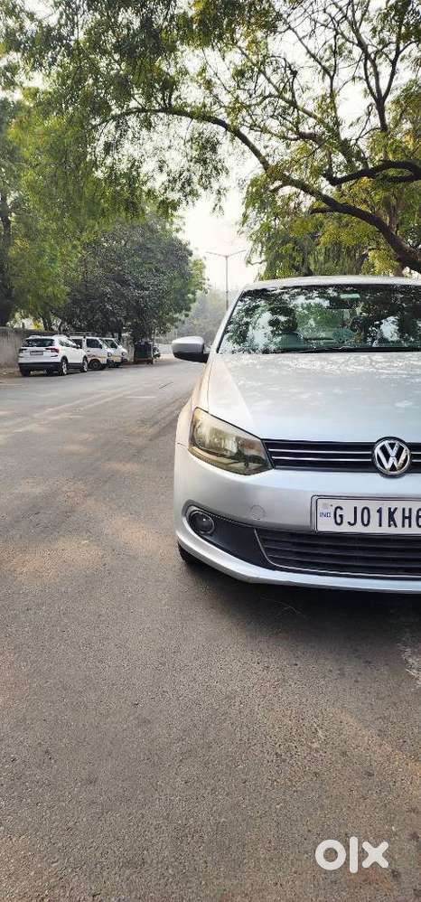 Volkswagen Vento 2010-2013 Petrol Highline At, 2011, Petrol