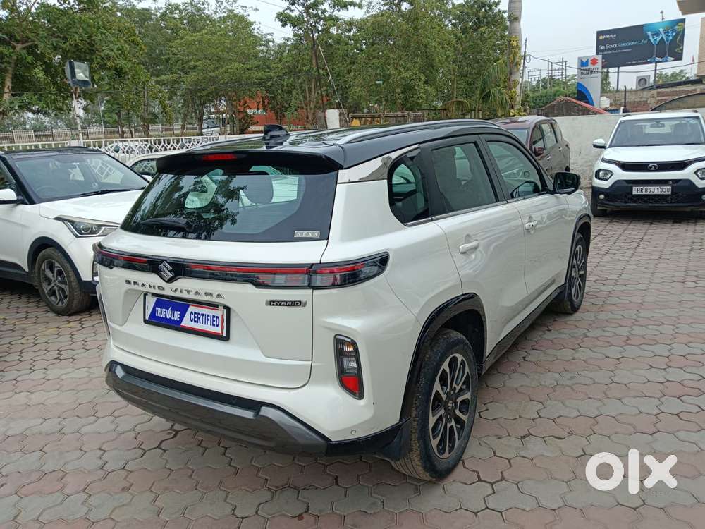Maruti Suzuki Grand Vitara 1.5 Alpha Smart Hybrid Allgrip, 2022, Pet..