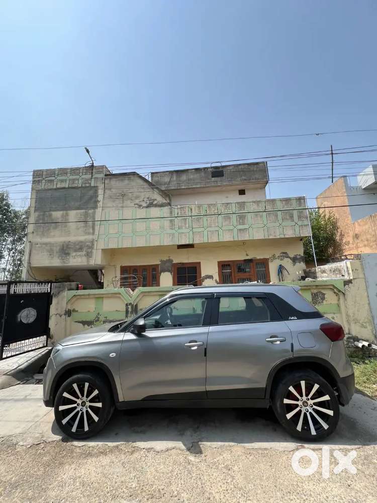 Maruti Suzuki Brezza 2019 Good Condition 18 Inch New Alloy Tyre