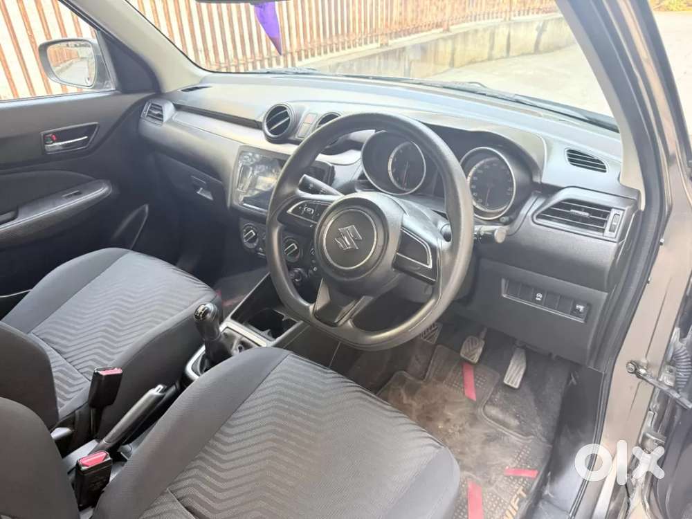 Maruti Suzuki Swift Vxi, 2022, Petrol