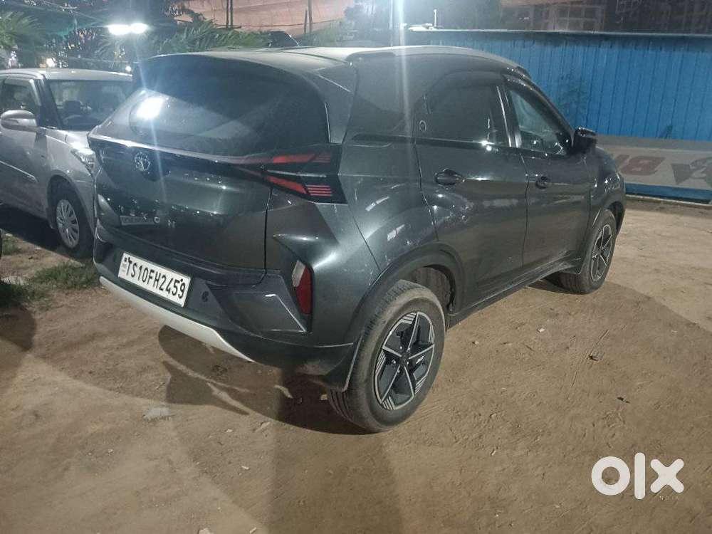 Tata Nexon 1.2 Revotron Xza Plus, 2023, Petrol