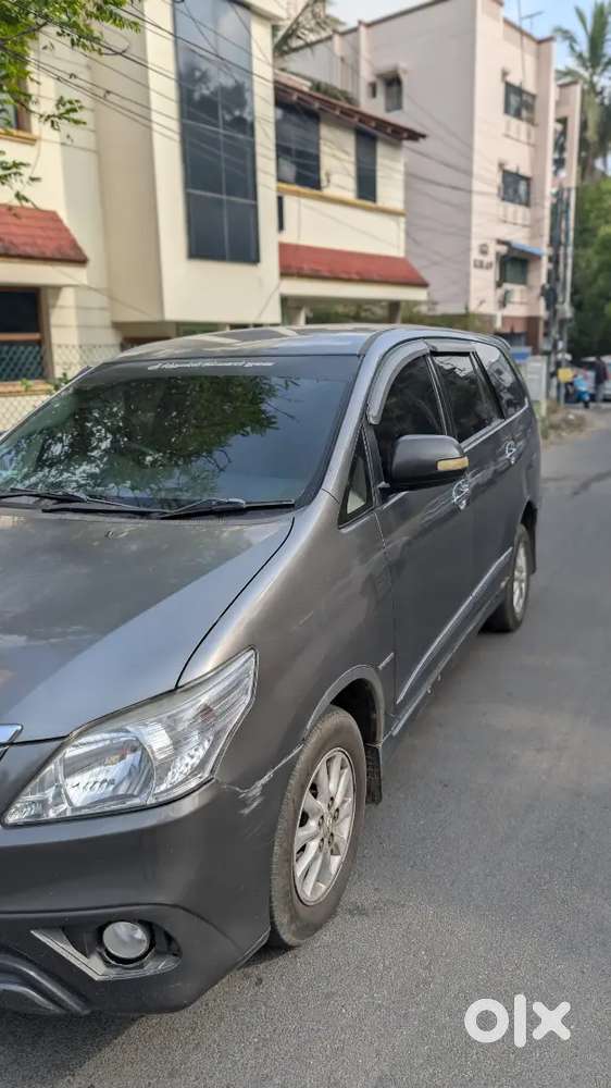 Toyota Innova 2014 Diesel 169000 Km Driven