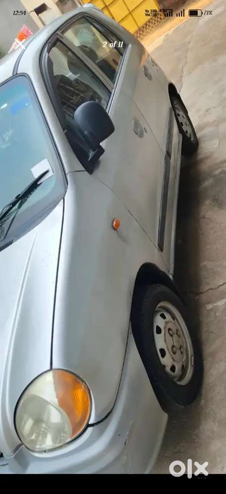 Hyundai Staria 2002 Car