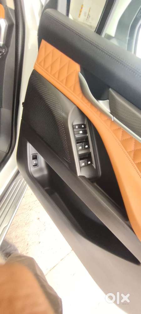 Mg Gloster Savvy 7 Seater, 2023, Diesel