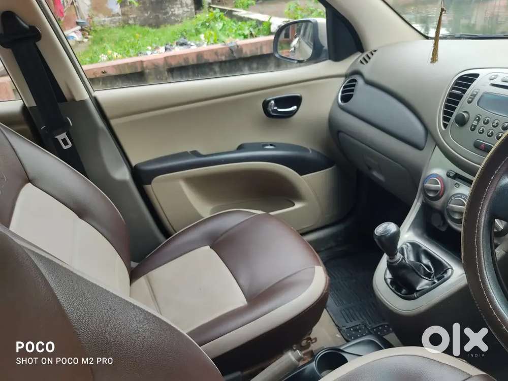 Hyundai I10 Sportz 2012