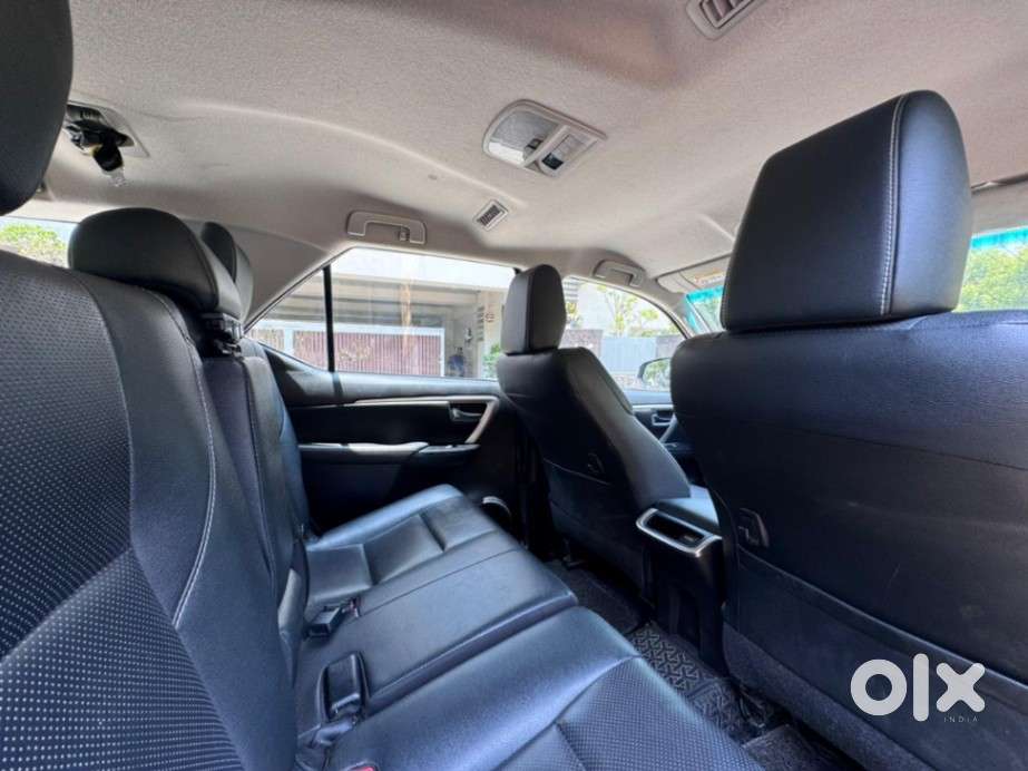 Toyota Fortuner [2021-ongoing] 2.8 2wd Diesel At, 2024, Diesel