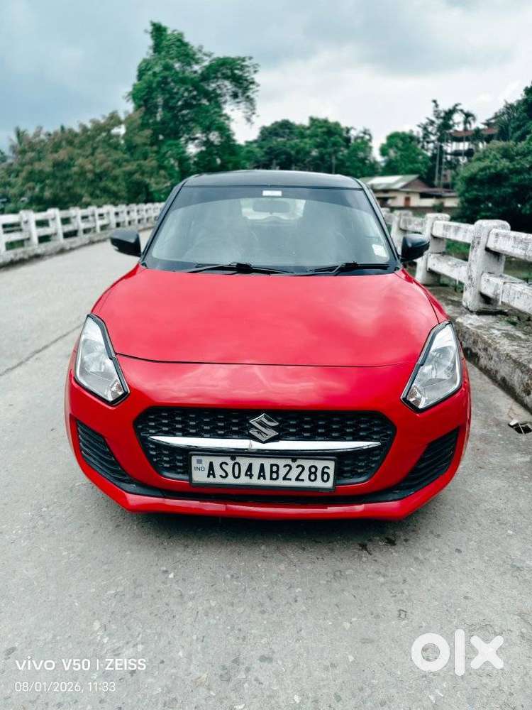 Maruti Suzuki Swift Vxi + Manual, 2021, Petrol