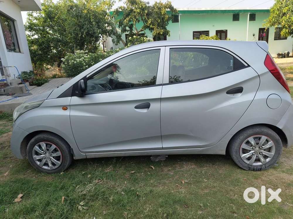 Hyundai Eon 2012 Petrol Well Maintained