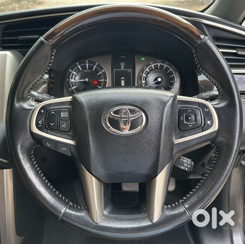 Toyota Innova Crysta 2.7 Zx At, 2017, Petrol