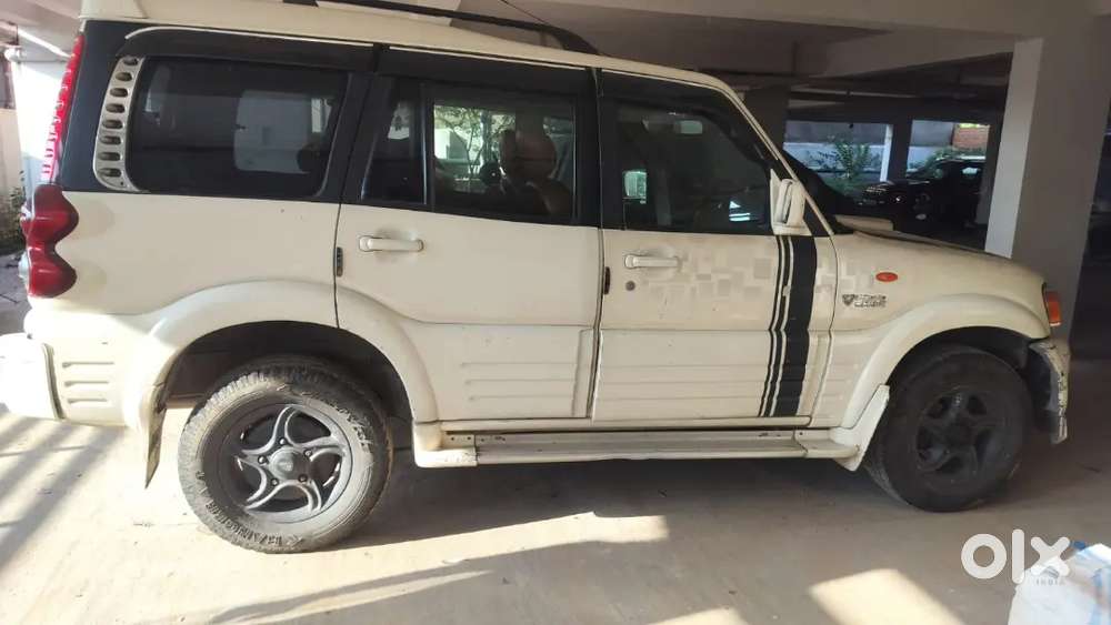 Mahindra Scorpio 2009 Diesel 150000 Km Driven