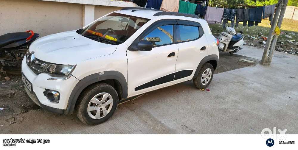 Renault Kwid 2016 Petrol Well Maintained