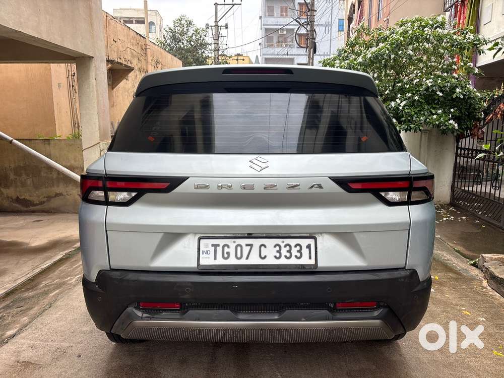 Maruti Suzuki Brezza 2024 Petrol Well Maintained