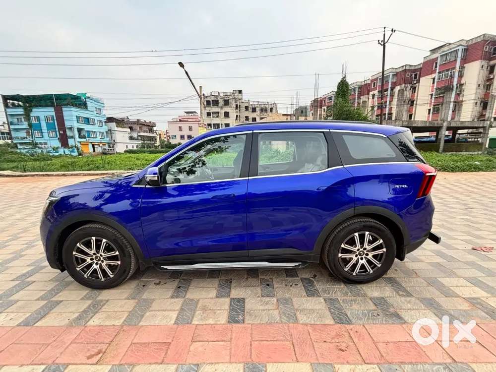 Mahindra Xuv700 2022 At