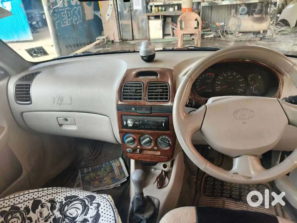 Hyundai Accent Hatchback 2010