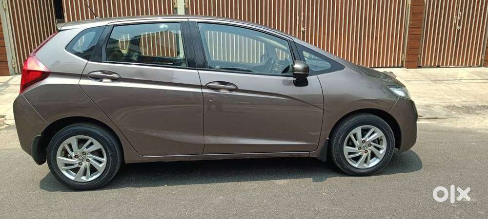 Honda Jazz V Cvt, 2016, Petrol