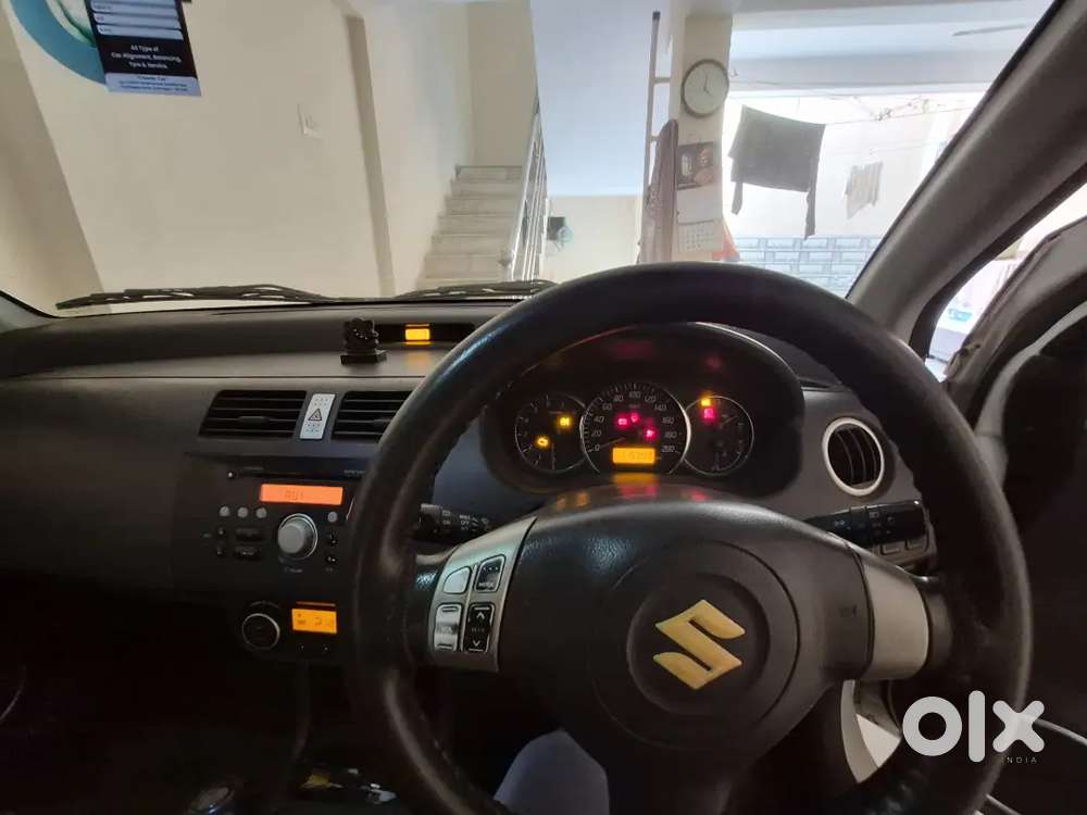 Swift Maruti Suzuki 2011 Car