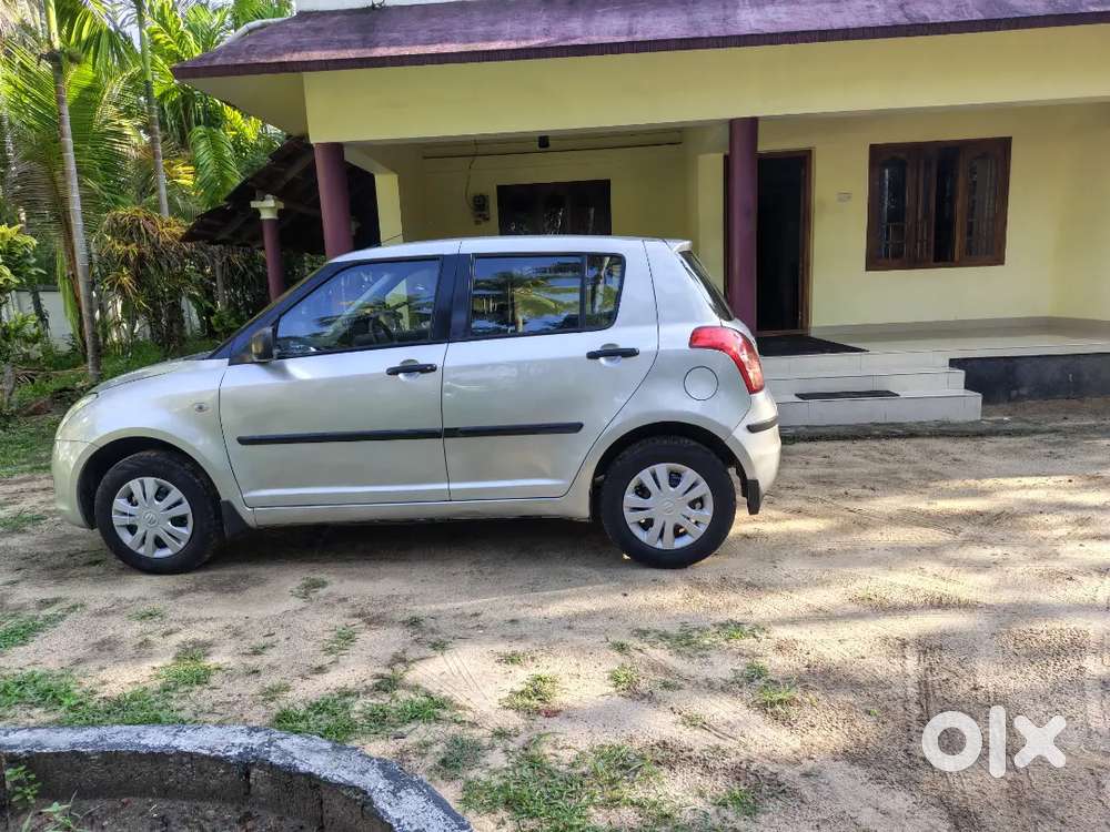 Maruti Suzuki Swift 2010 Petrol 66500 Km Driven