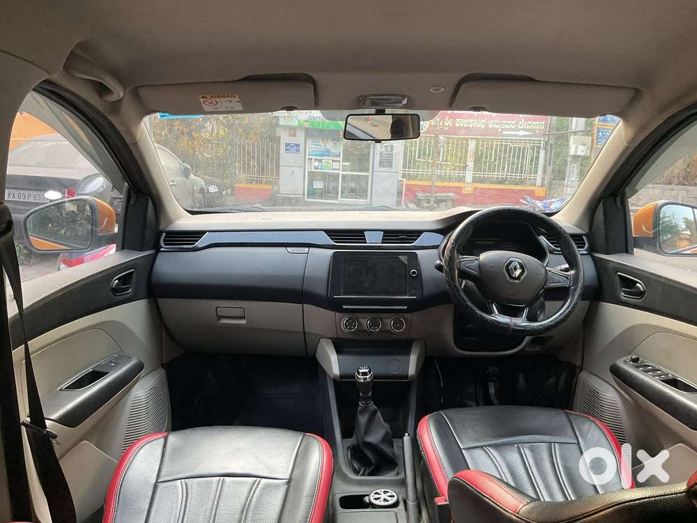 Renault Triber Rxt, 2021, Petrol